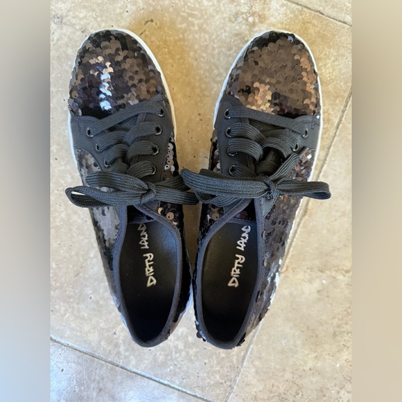 Dirty Laundry , ladies, black sequin sneakers excellent condition very clean 9 - Picture 10 of 14